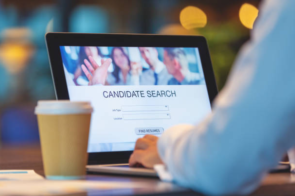 candidate research through a recruiting agency